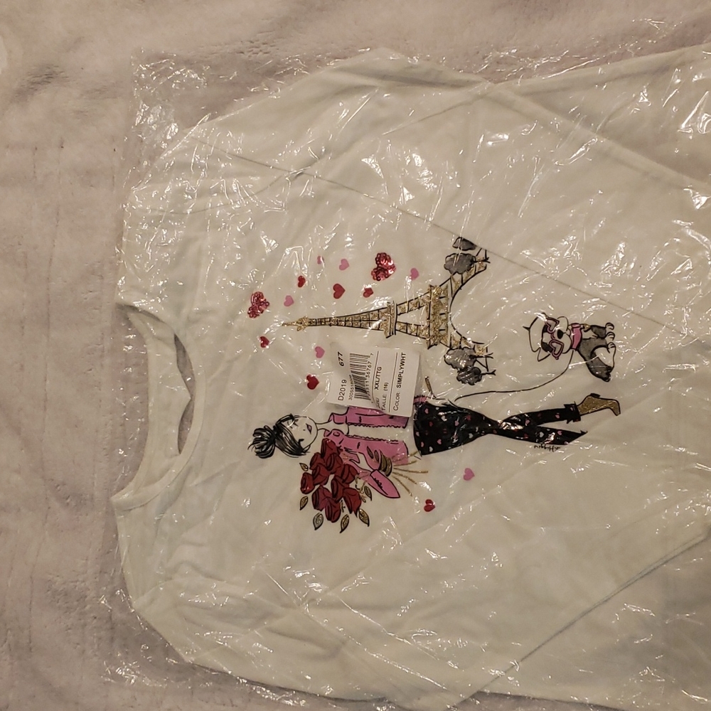 Love/Paris themed tshirt